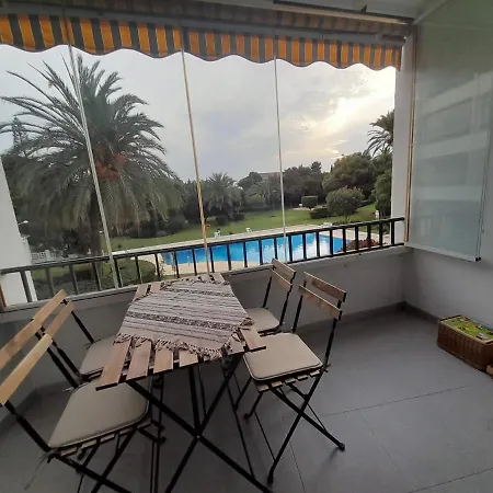 With Pool Near The Appartement *