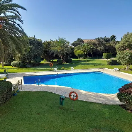 Appartement With Pool Near The