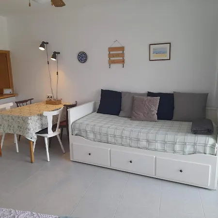 Appartement With Pool Near The Marbellac